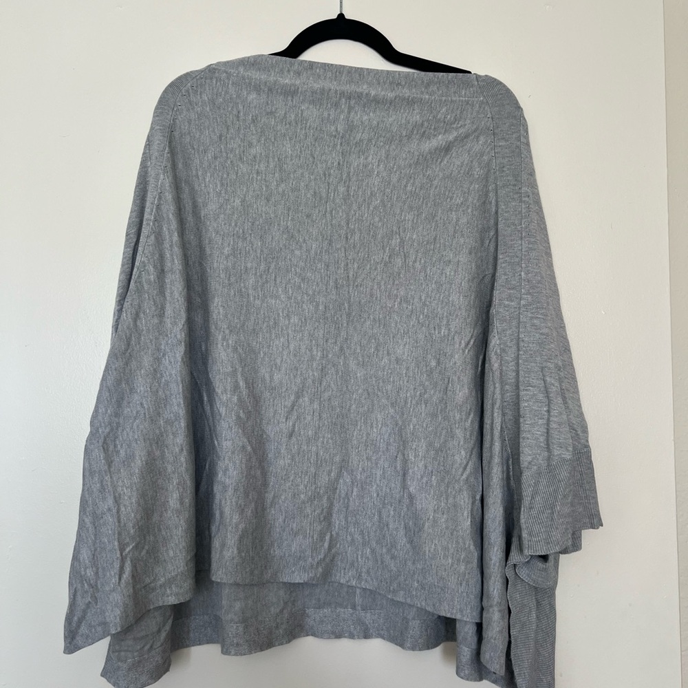 Women's Gray Sweater